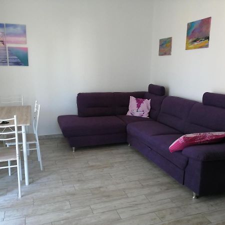 Apartmani Nevera Krk Town Zewnętrze zdjęcie